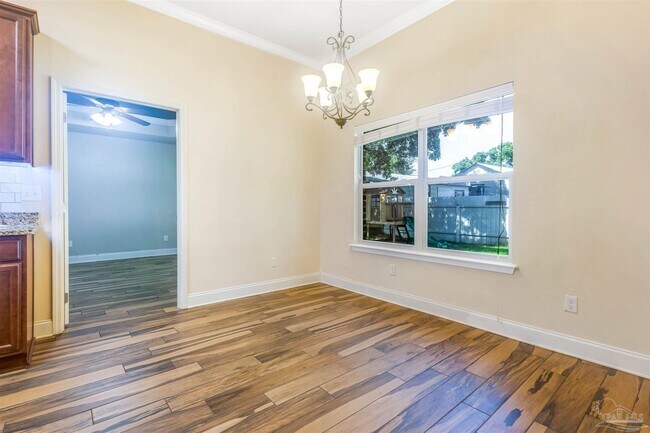 Building Photo - 305 Friar Tuck Rd