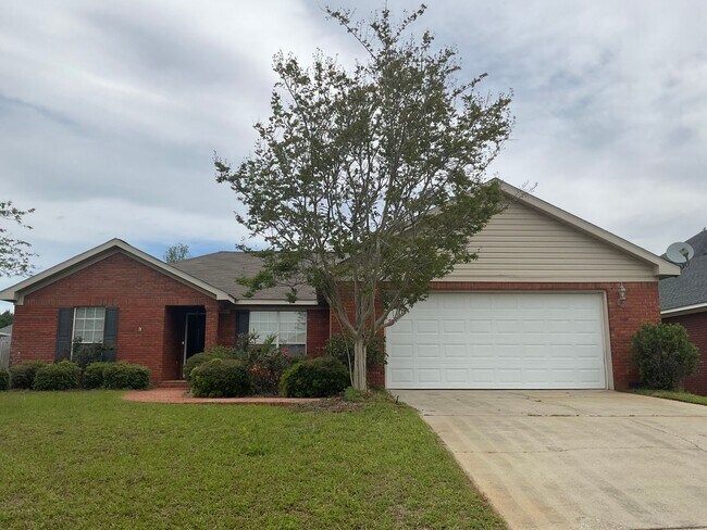 Building Photo - Windsor Garden Subdivision -