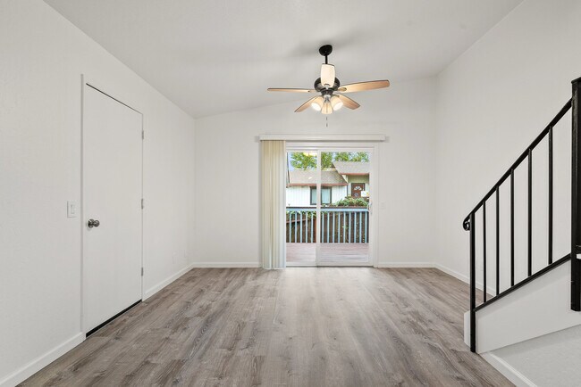 Building Photo - 34 Altamont Dr