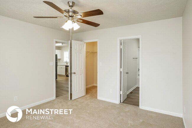 Building Photo - 114 Chriswood Ave