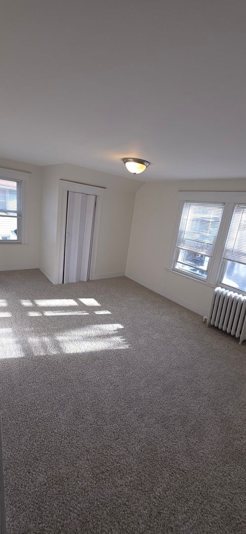 Building Photo - Stunning 3 Bedroom House for Rent in Neptune!