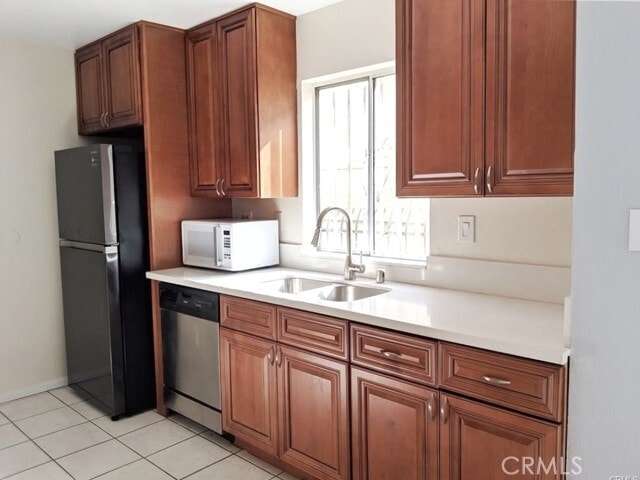 Building Photo - 15527 Parthenia St