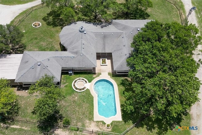 Building Photo - 614 Co Rd 207