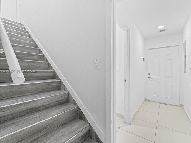 Building Photo - 13949 SW 259th Way