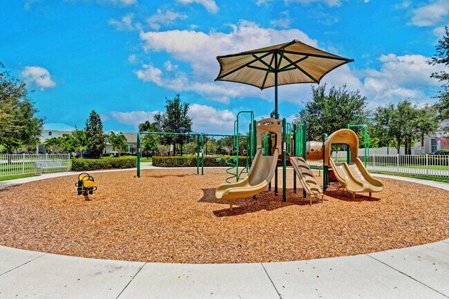 Building Photo - 1212 S Community Dr