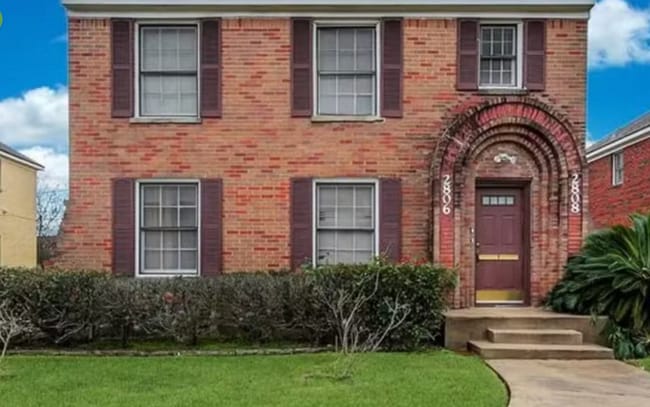 Building Photo - 2802 Cleburne St