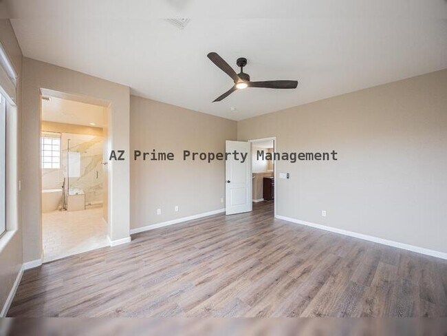 Building Photo - 6539 W Jomax Rd