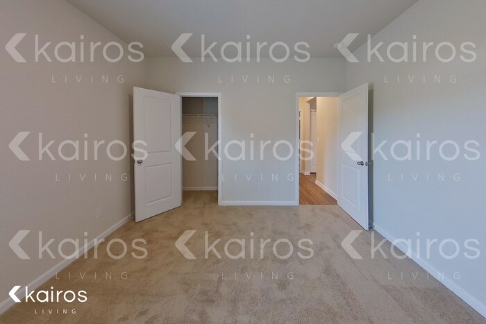 Building Photo - 3494 Bridgewood Dr