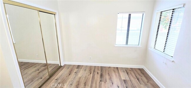 Building Photo - 8730 6th St