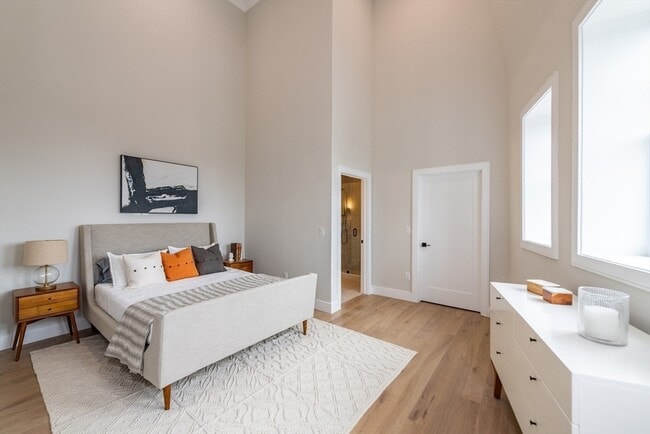 Building Photo - 4-8 Franklin St