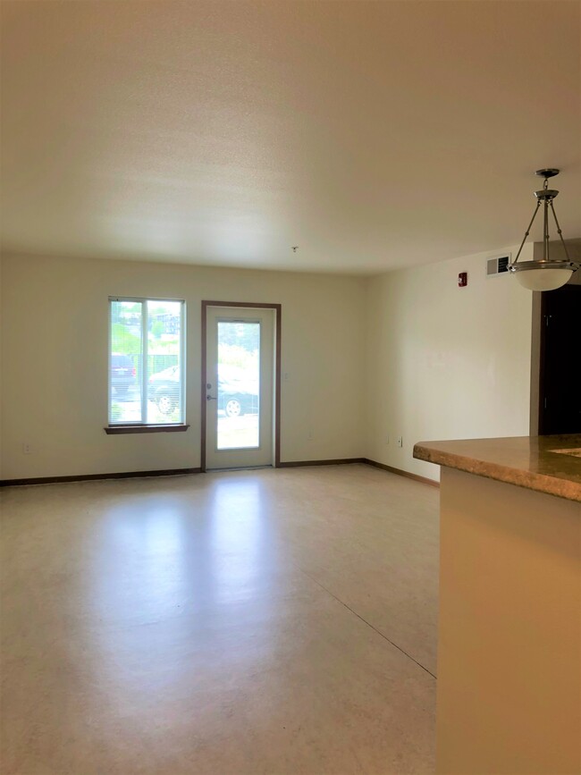 3 Bed Living Room - Tomason Place II Apartments