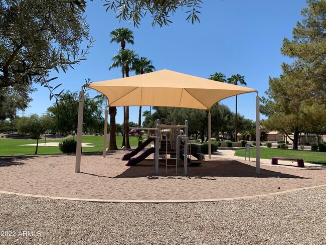 Building Photo - 1078 W Heather Ave