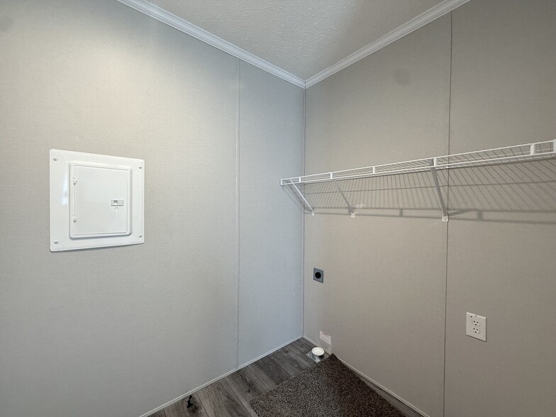 Building Photo - 52780 S Zacharias Ct