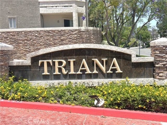 Building Photo - 1020 Vista Del Cerro Dr