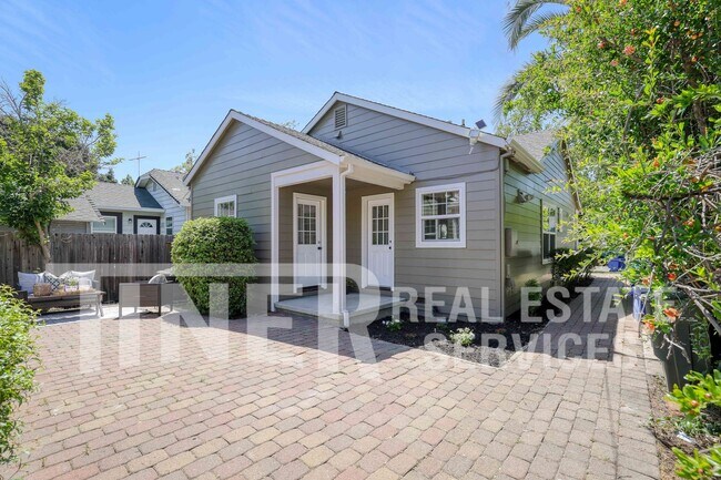 Building Photo - 2531 27th St