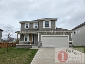 Building Photo - Beautiful 4 Bedroom 4 Bathroom in Belton!