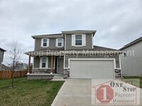 Building Photo - Beautiful 4 Bedroom 4 Bathroom in Belton!