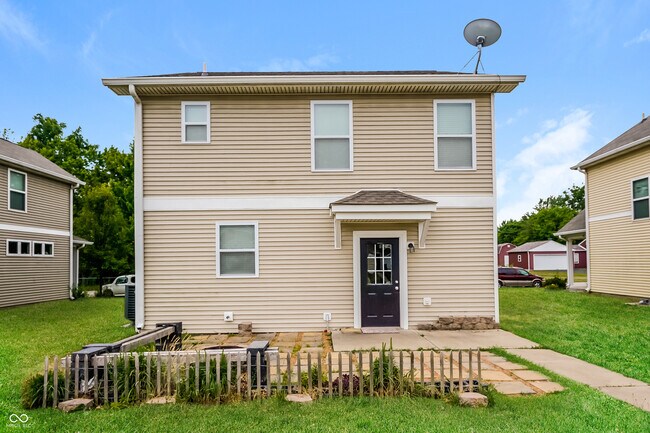 Building Photo - 2934 Wade St