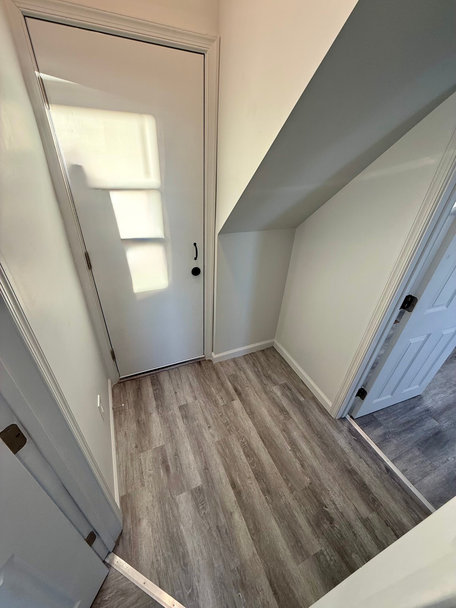 Building Photo - 934 11th Ave