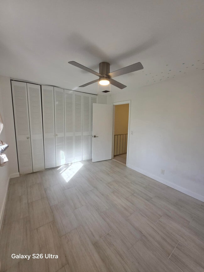 Building Photo - 139 Sparrow Dr