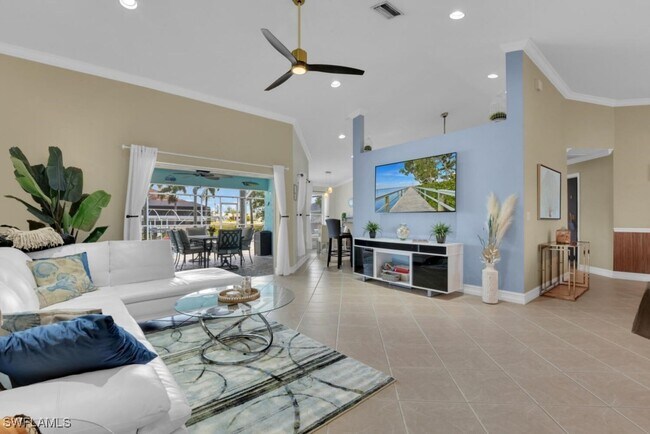 Building Photo - 4407 Pelican Blvd