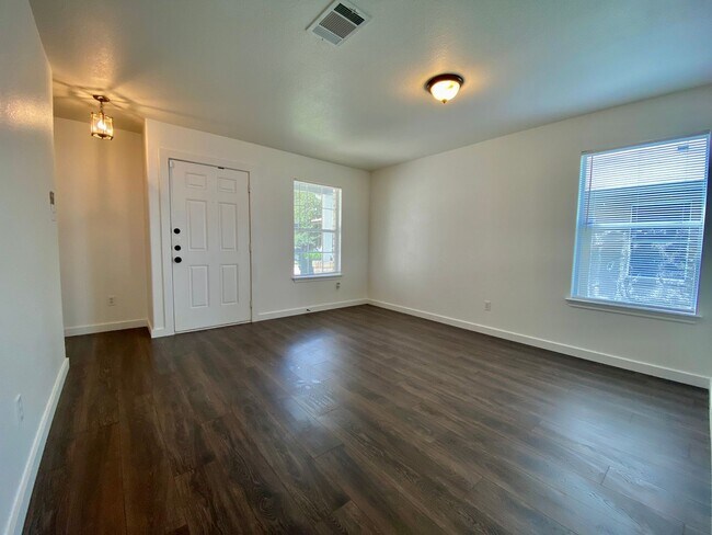 Building Photo - 6608 Ferrystone Pass