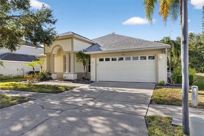 Building Photo - 9115 Pinebreeze Dr