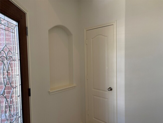 Building Photo - 21223 Colton Cove Dr