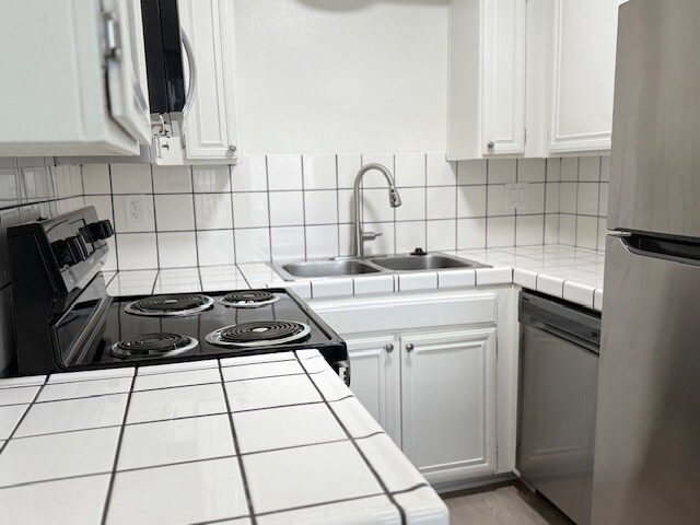 Building Photo - 45296 Panorama Dr