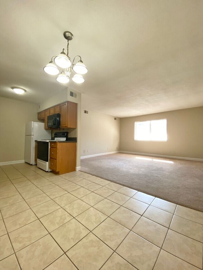 Building Photo - bg0302