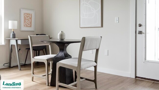 Building Photo - 9906 Runway Dr