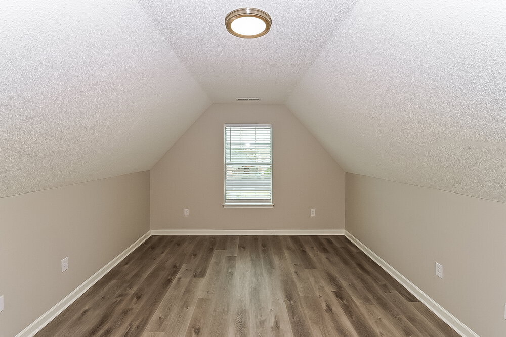 Building Photo - 5870 Tommy Joe Dr