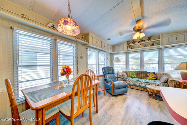 Building Photo - 283 Buffalo Pl