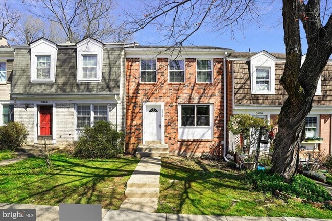 Building Photo - 9202 Sprucewood Rd