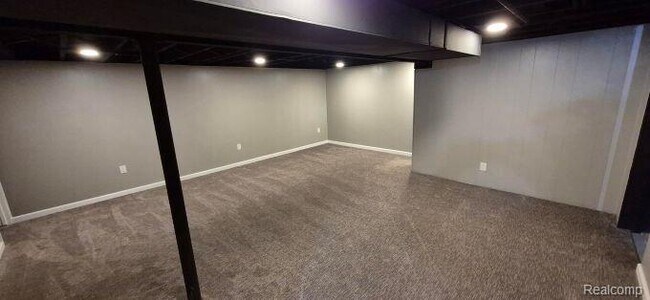 Building Photo - 6253 Cramlane Dr