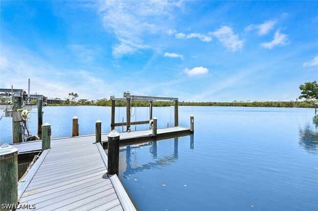 Building Photo - 21511 Indian Bayou Dr