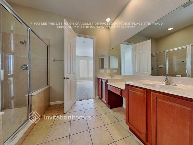 Building Photo - 2061 Cedar Park Ln