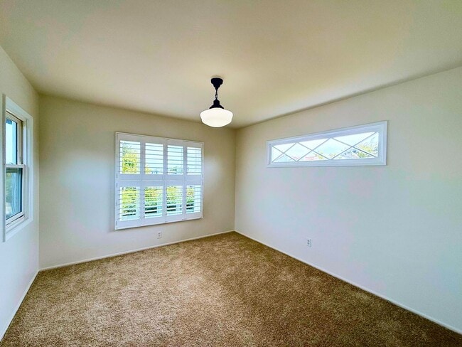 Building Photo - Welcome to your amazing coastal home above Sunset Cliffs
