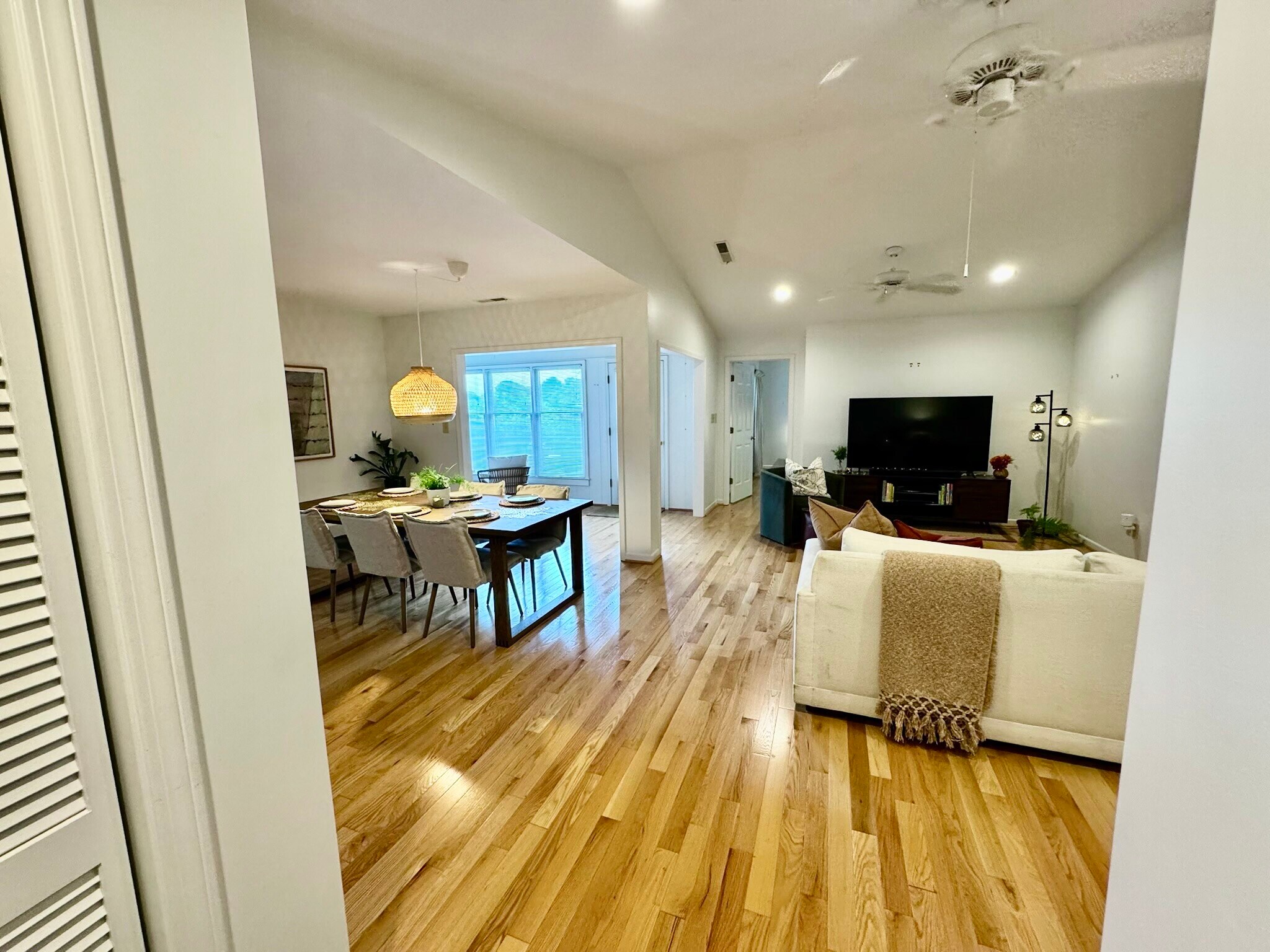 Building Photo - 1 Hillington Pl