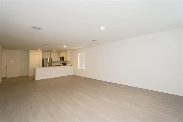 Building Photo - 1116 Tufted Dr