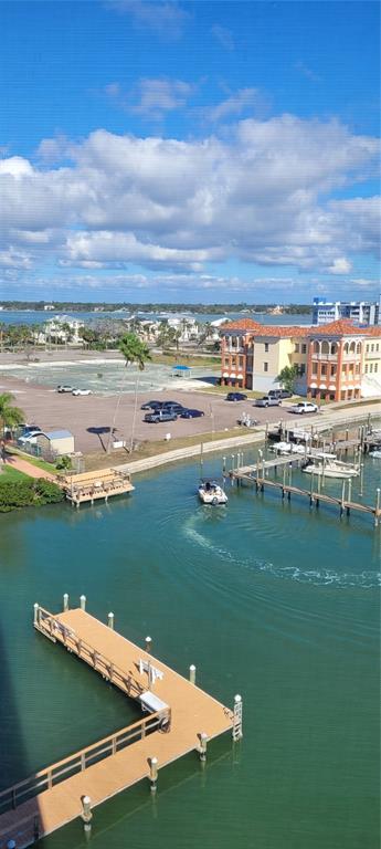 Building Photo - 10355 Paradise Blvd