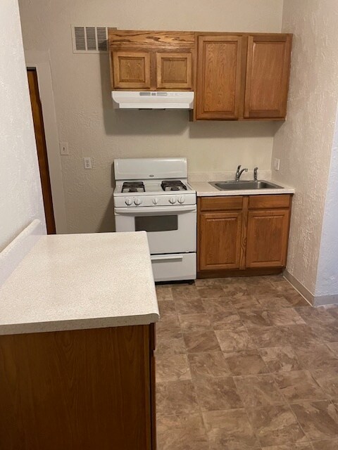 Building Photo - 117A Hawthorne St