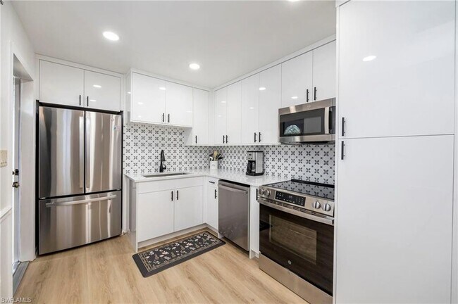 Building Photo - 2261 11th St N