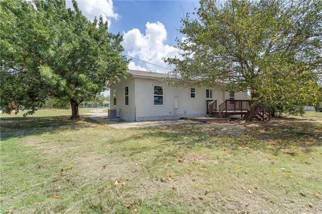 Building Photo - 5753 Blackburn Dr