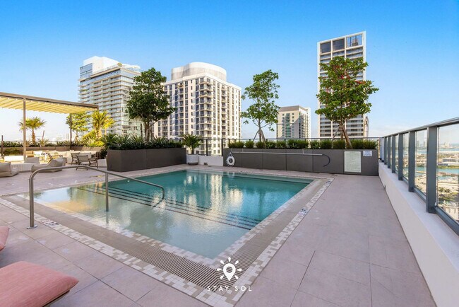 Building Photo - 11 NE 6th St