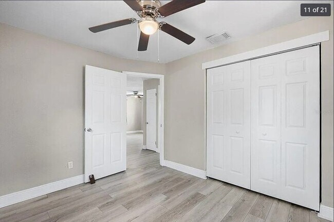 Building Photo - Home For Rent in St Petersburg!