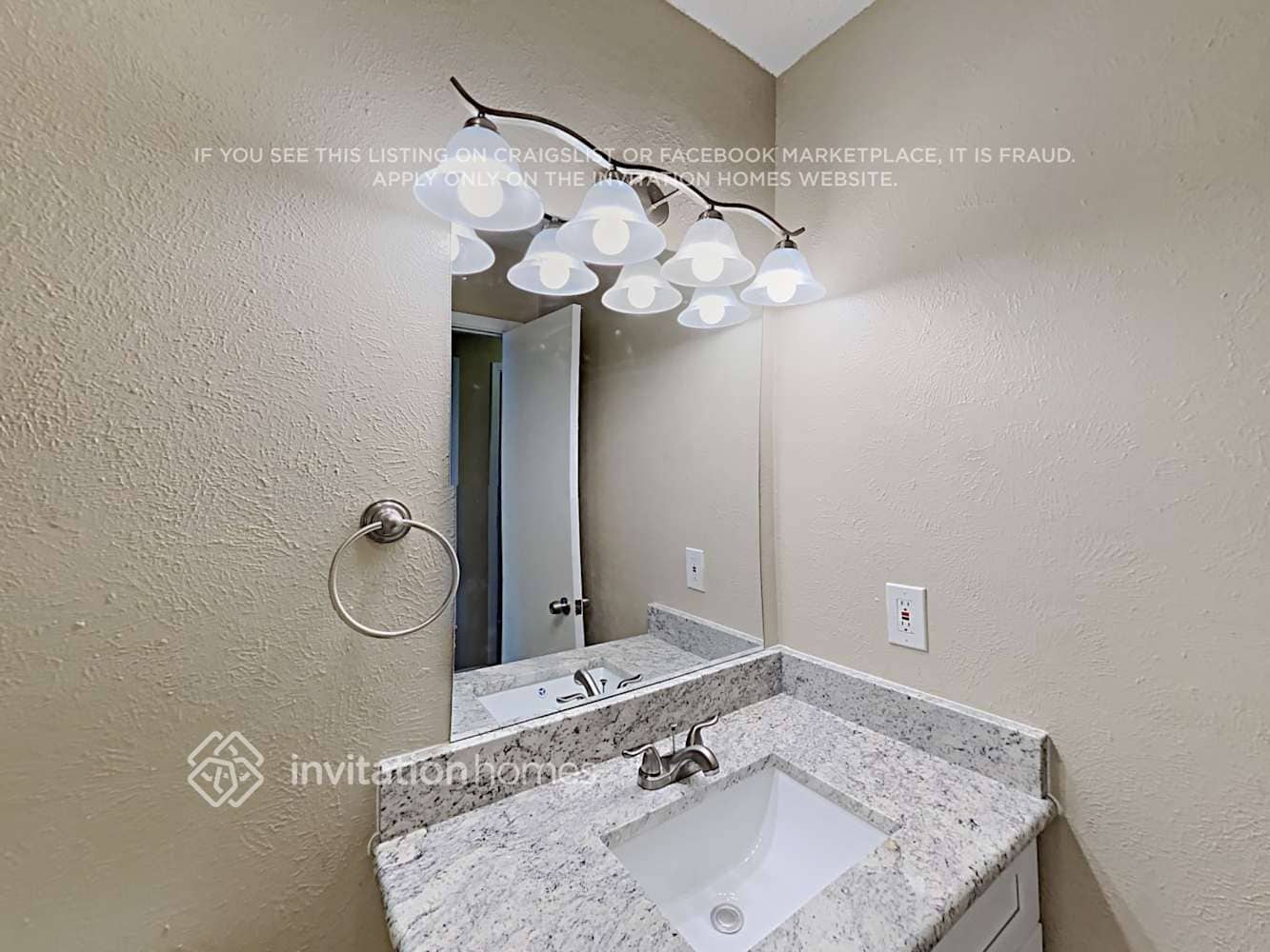 Building Photo - 509 Fox Dr