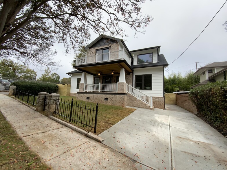 Building Photo - 116 3rd Ave