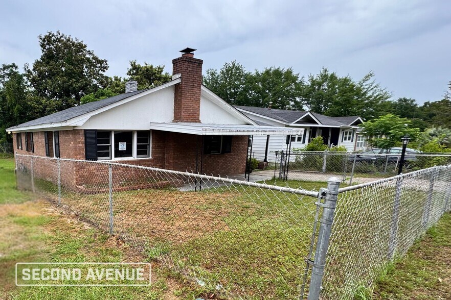 Primary Photo - 1126 Jensen St