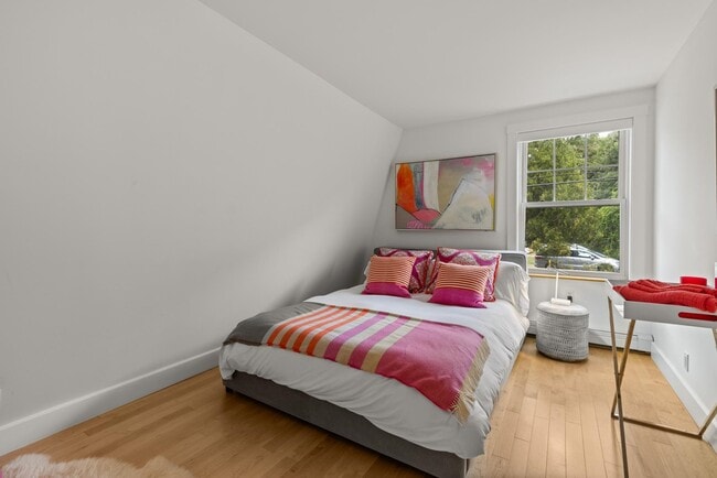 Building Photo - 148 Whipple Rd